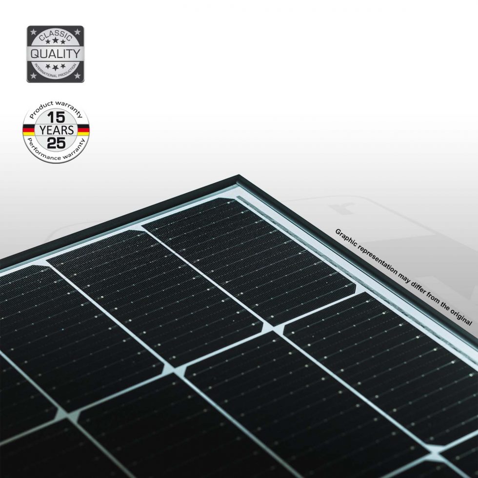 solar-fabrik_product_monos3_black-white_close-up-view