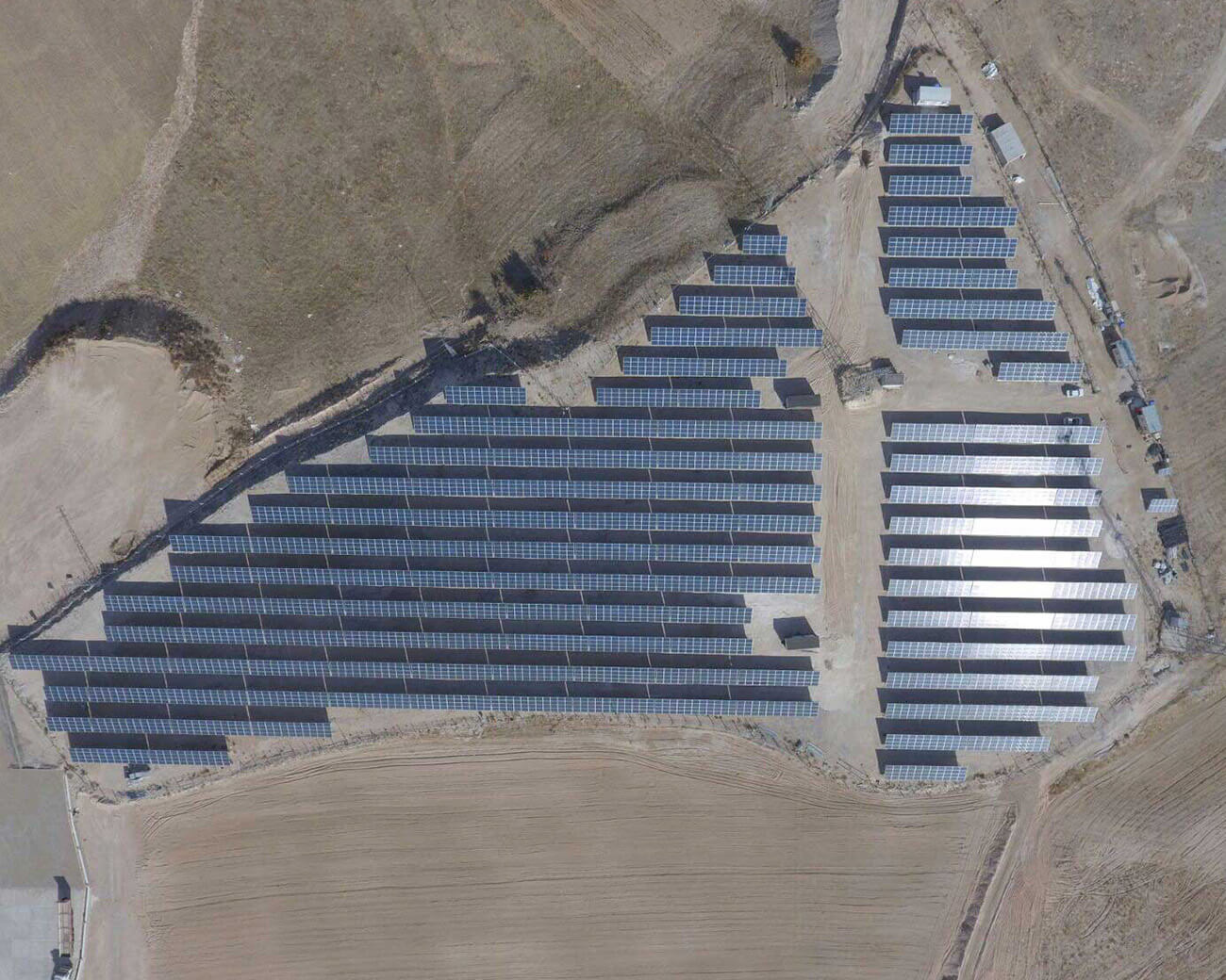 Solarfeld_Türkei_Referenz-Projekt_Solar-Fabrik