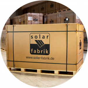 Solar-Fabrik_Paletten_Solarmodule